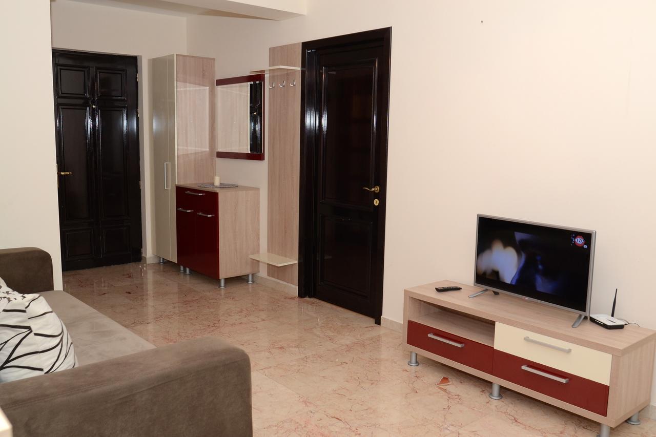 Cozy Apartments - Copou Iasi Bagian luar foto